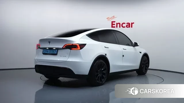 Tesla Model Y id 3301439 из Кореи 12