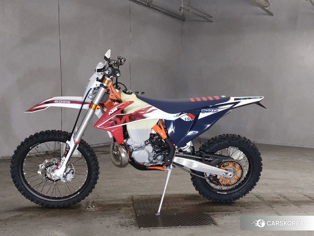 Проданный KTM 250EXC SIXDAYS TPI 2023 из Японии