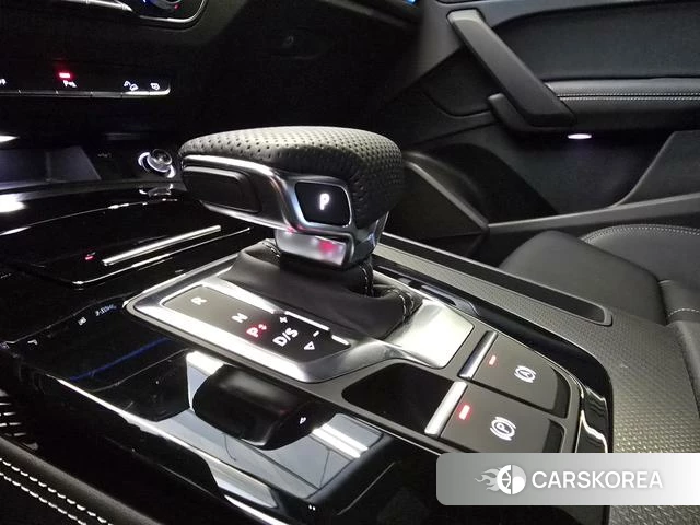 Audi Q5L id 4275710 из Китая 8