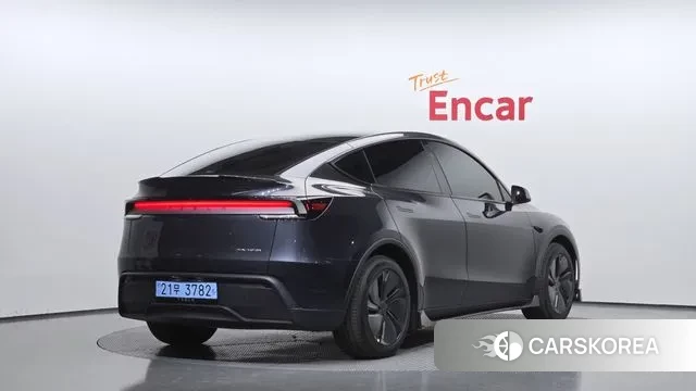 Tesla Model Y id 3763176 из Кореи 12