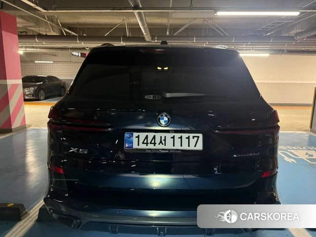 BMW X5 (G05) 2025 Черный из Кореи, фото 2