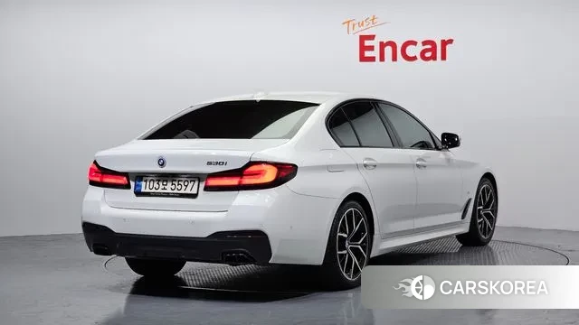 BMW 5 Series (G30) id 3365857 из Кореи 12