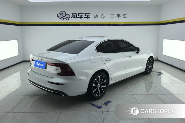 Volvo S60 id 4235861 из Китая 9