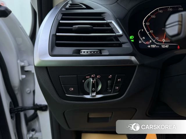 BMW X3 id 4238134 из Китая 12