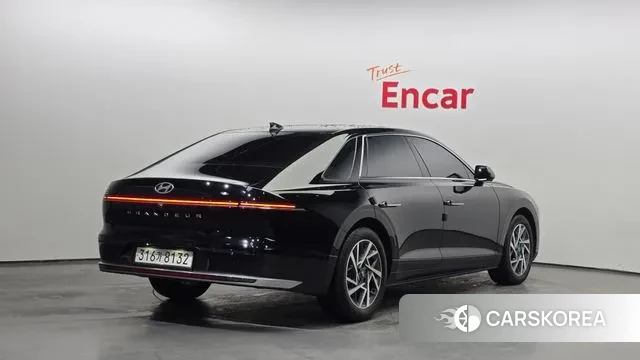 Hyundai Grandeur (GN7) id 3523516 из Кореи 12