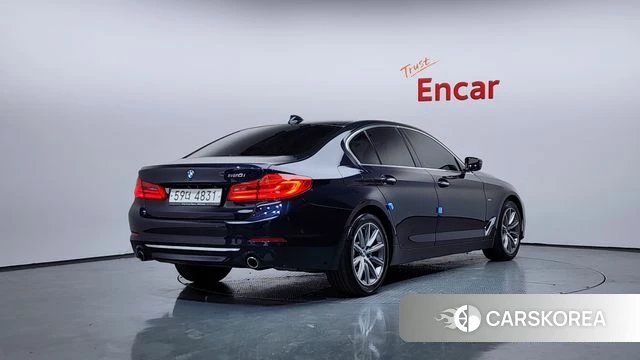 BMW 5 Series (G30) id 3801566 из Кореи 12