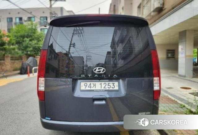 Hyundai Staria 2021 Серый из Кореи, фото 2