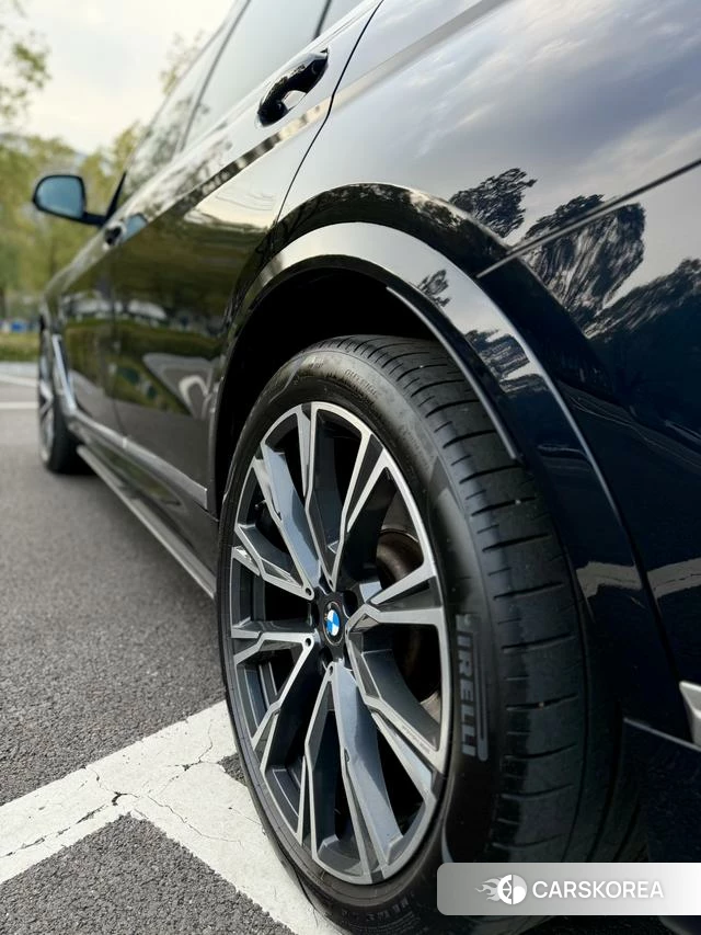 BMW X7 id 4209690 из Китая 9