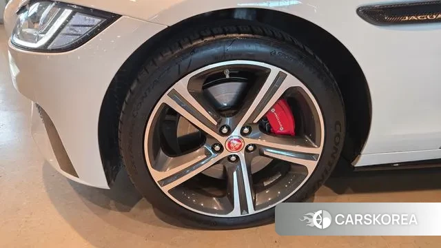 Jaguar XF (X260) 2019 Белый из Кореи, фото 3