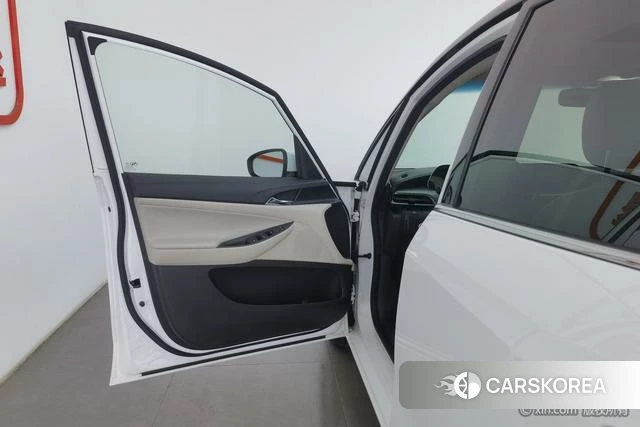 Buick GL6 id 4212364 из Китая 12