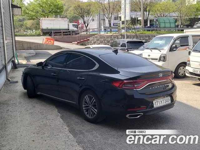Hyundai Grandeur IG id 2666918 из Кореи 12