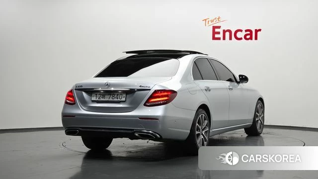 Mercedes-Benz E-Class W213 id 4465477 из Кореи 12