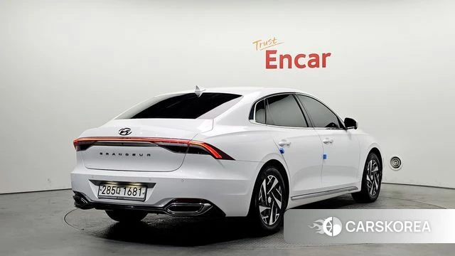 Hyundai The New Grandeur IG Hybrid id 3899215 из Кореи 12