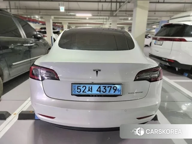 Tesla Model 3 2021 Белый из Кореи, фото 5