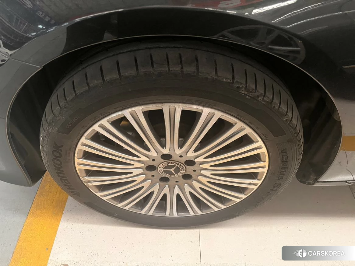 Mercedes-Benz E-class id 4504943 из Китая 7