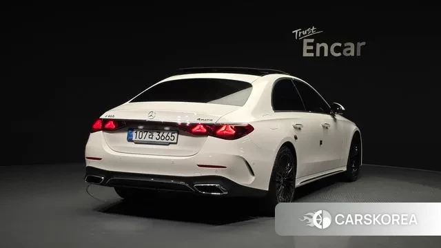 Mercedes-Benz E-Class W214 id 3720642 из Кореи 12