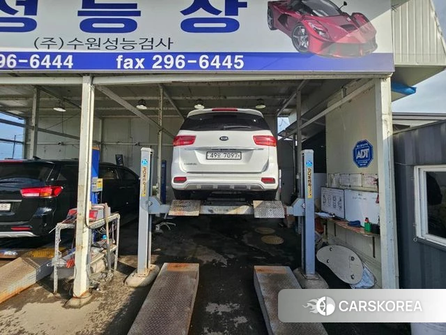 Kia The New Carnival 2019 Белый из Кореи, фото 2