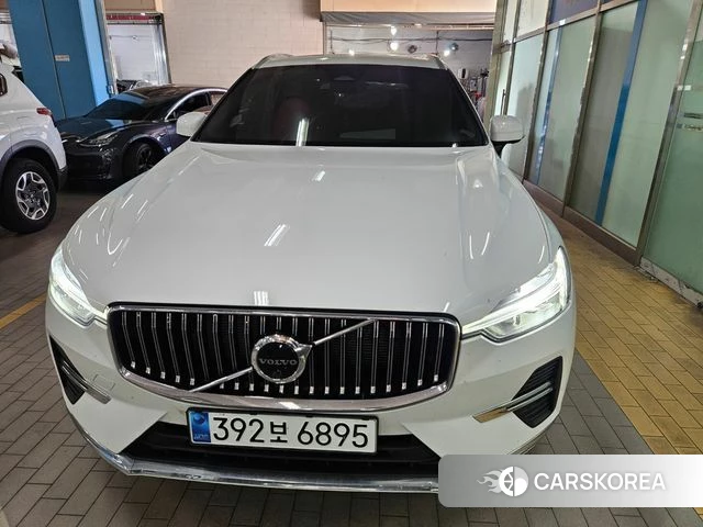 Volvo XC60 second Generation 2023 Белый из Кореи, фото 2