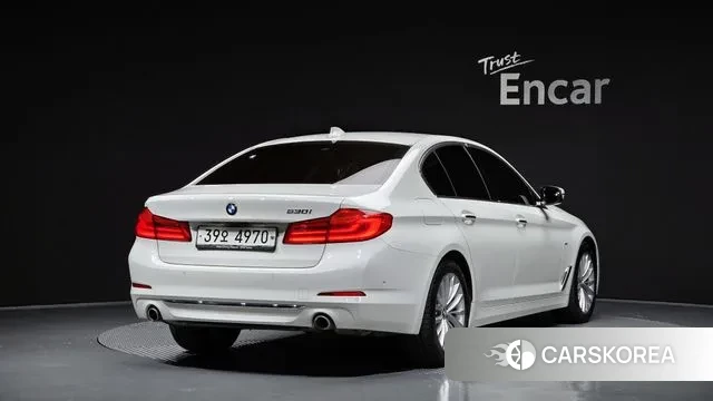 BMW 5 Series (G30) id 3045562 из Кореи 12