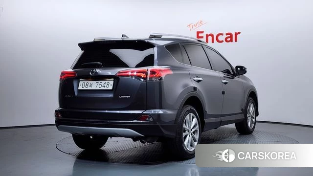 Toyota RAV4 id 3886595 из Кореи 12