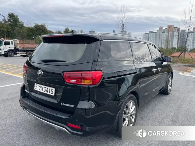 Kia The New Carnival id 3041521 из Кореи 12