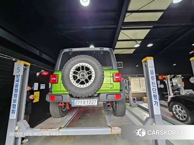 Jeep Wrangler (JL) 2025 Зеленый из Кореи, фото 2