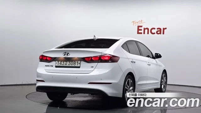 Hyundai Avante AD id 2922796 из Кореи 12