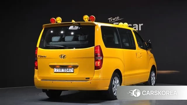 Hyundai The New Grand Starex id 3778182 из Кореи 12