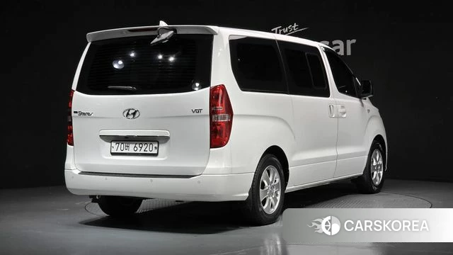 Hyundai The New Grand Starex id 4587518 из Кореи 12