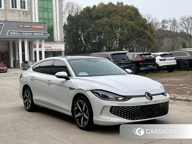 Volkswagen Lingdu 2024 Белый из Китая, фото 2