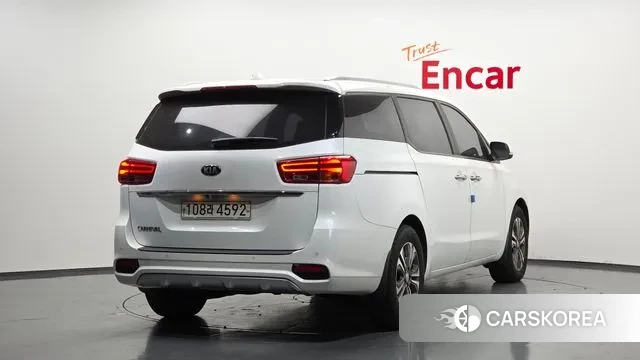 Kia The New Carnival id 3557931 из Кореи 12