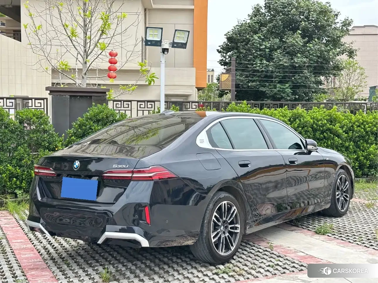 BMW 5 series 2024 Черный из Китая, фото 3