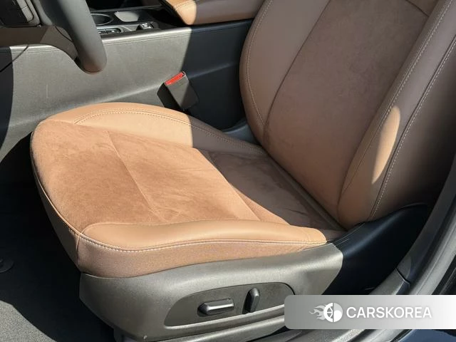 Buick Regal id 3920807 из Китая 12