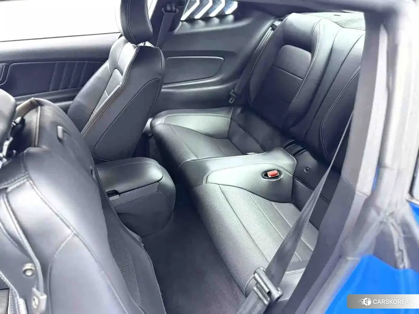 Ford Mustang 2022 Синий из Китая, фото 2