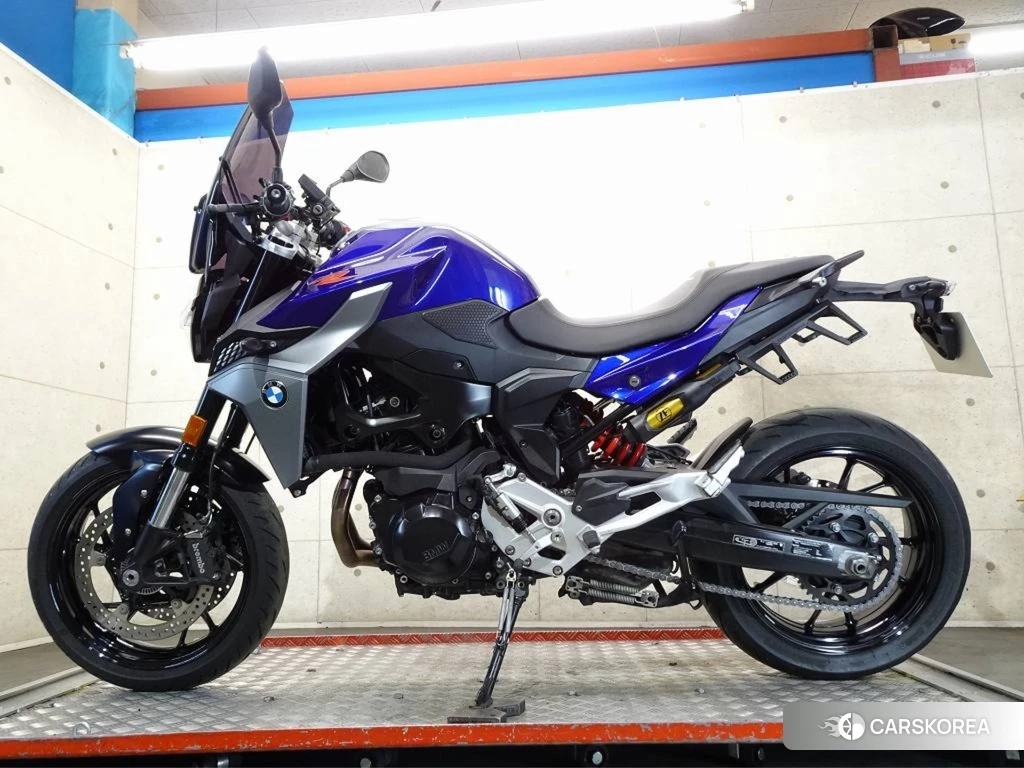 Проданный BMW BMW F900R 2021 из Японии