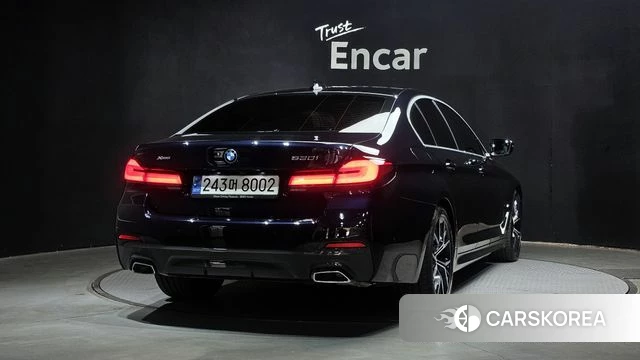 BMW 5 Series (G30) id 3940597 из Кореи 12