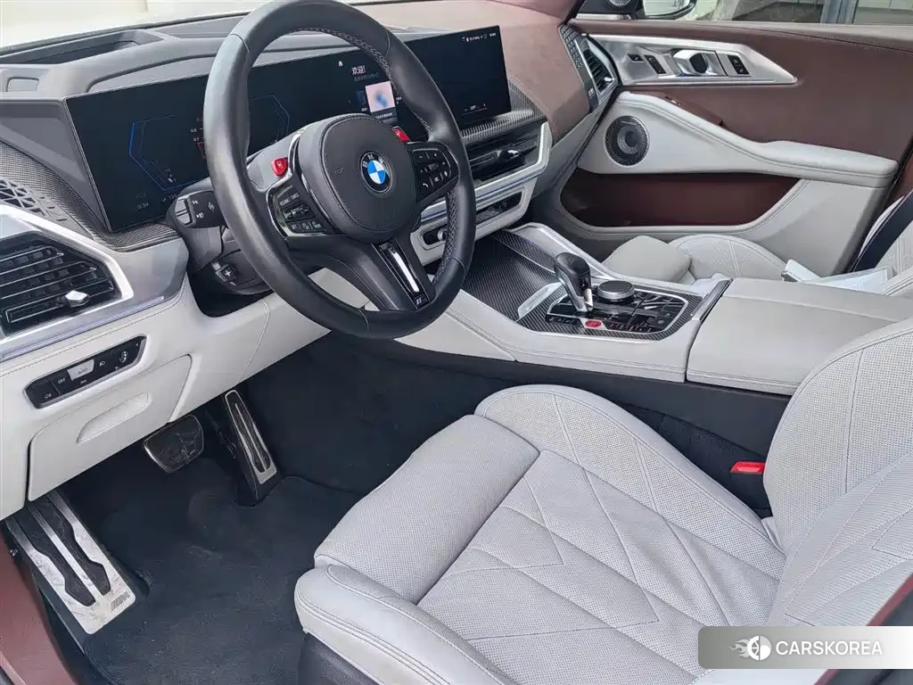 BMW XM id 4644670 из Китая 10