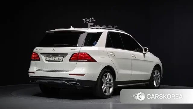 Mercedes-Benz GLE - Class W166 id 3357127 из Кореи 12