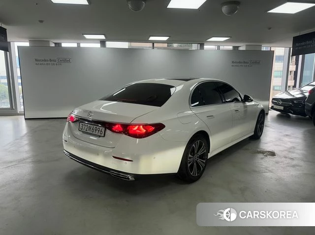 Mercedes-Benz E-Class W214 id 4757400 из Кореи 10