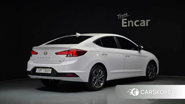 Hyundai The New Avante AD id 3936894 из Кореи 12