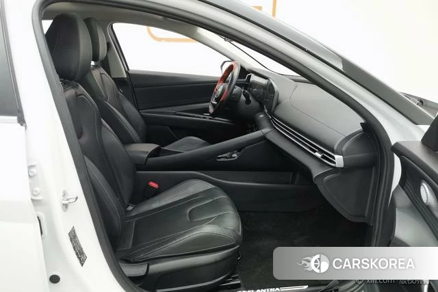 Hyundai Elantra id 4276147 из Китая 12