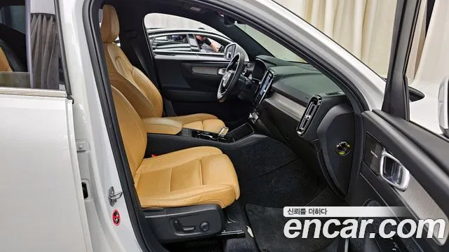 Volvo XC40 id 2759004 из Кореи 12