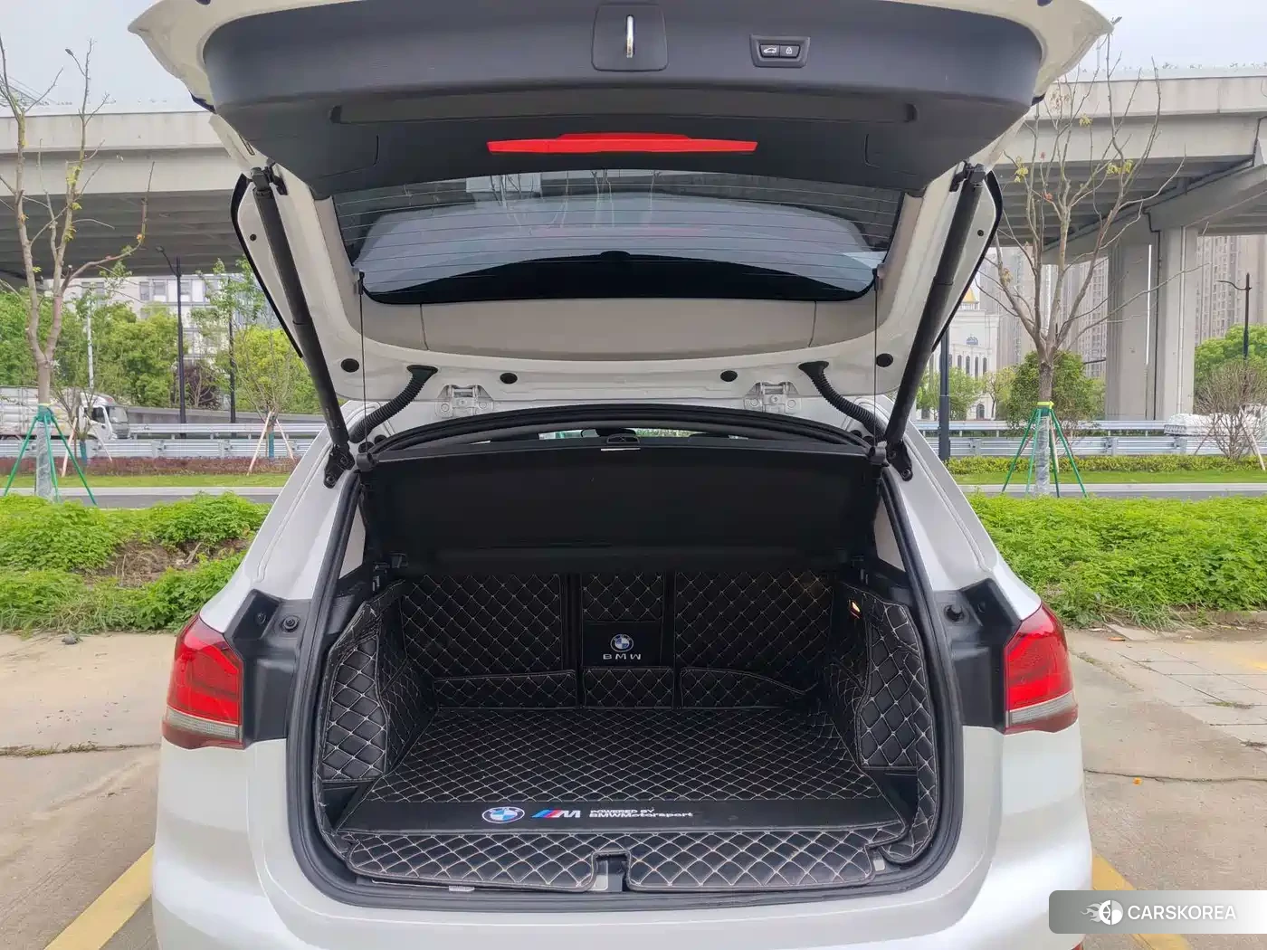BMW X1 id 4680599 из Китая 12
