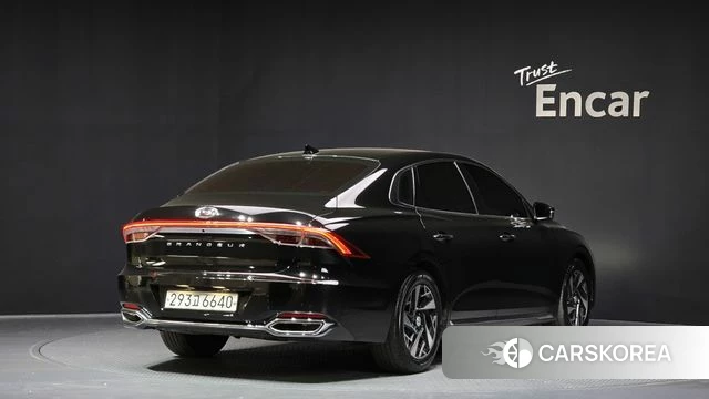 Hyundai The New Grandeur IG Hybrid id 3954631 из Кореи 12