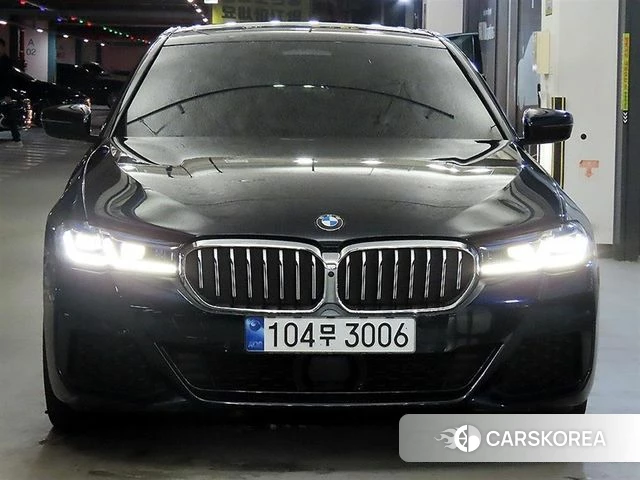 BMW 5 Series (G30) id 4533867 из Кореи 12