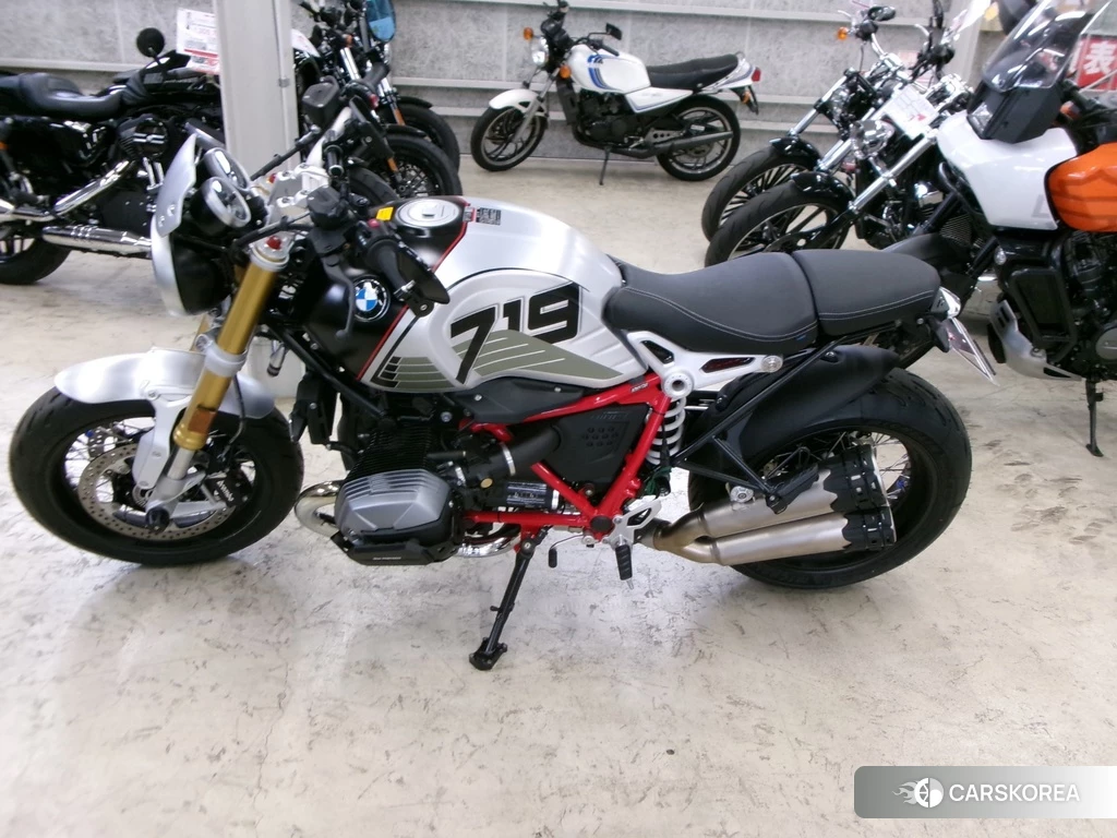 Проданный BMW R NINE T 2023 из Японии, фото 2