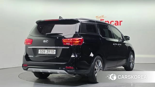 Kia The New Carnival id 4188452 из Кореи 12