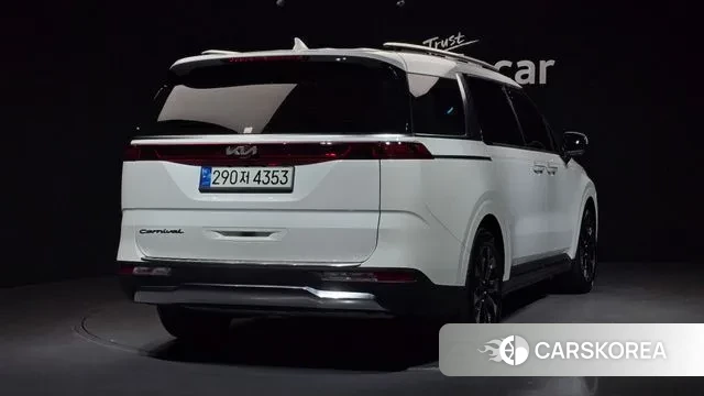 Kia Carnival 4th generation 2021 Белый из Кореи, фото 3