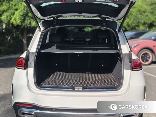 Mercedes-Benz GLE (import) 2023 Белый из Китая, фото 6
