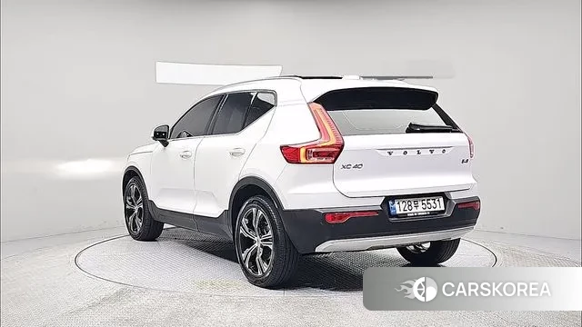 Volvo XC40 id 3509342 из Кореи 12